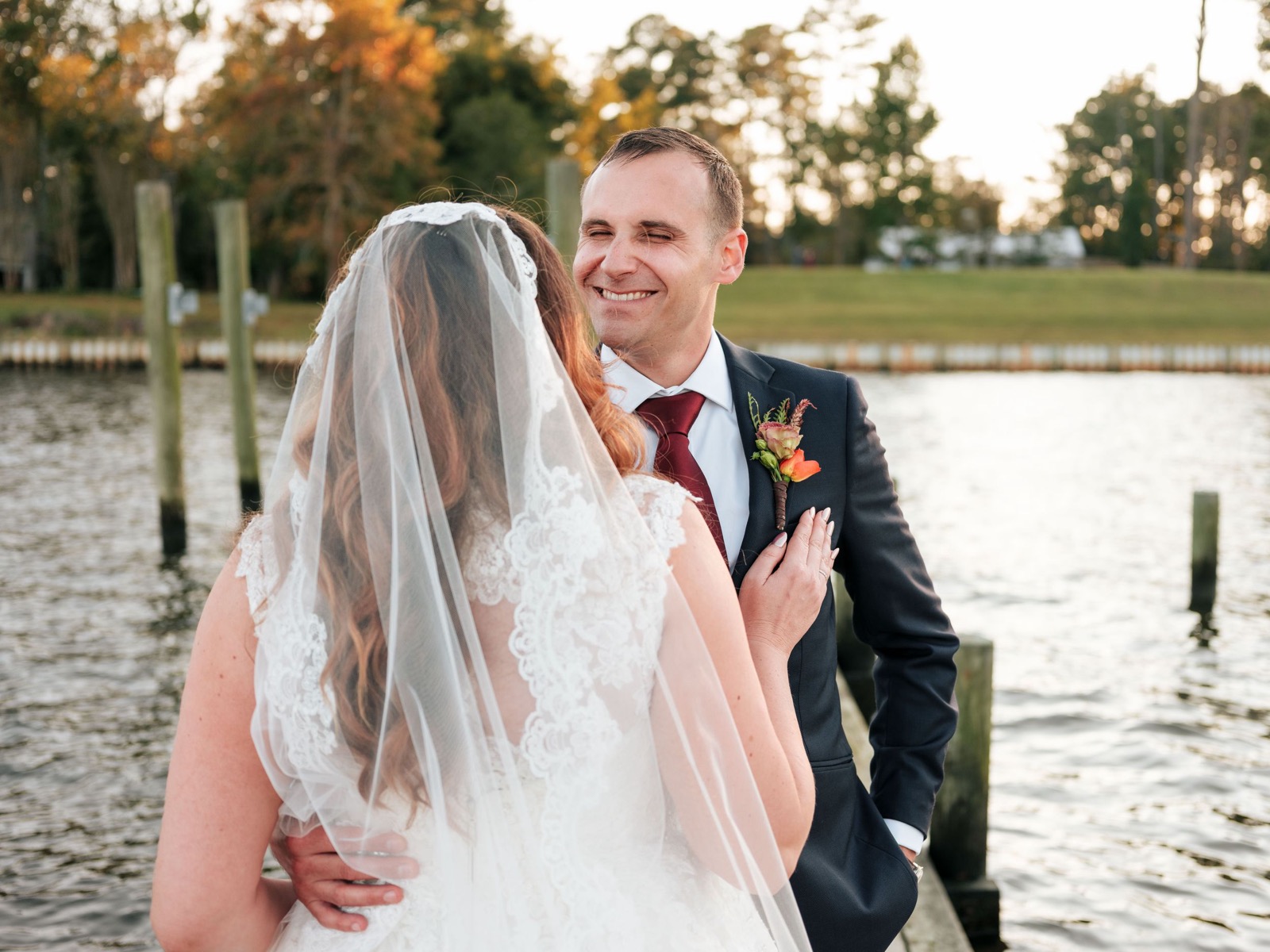 8 Essential Items for a Groom's Wedding Day