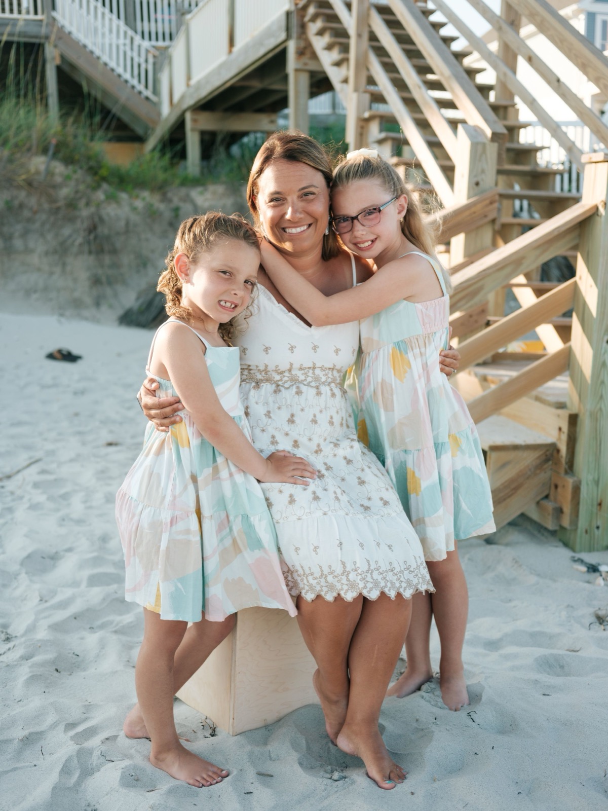 group photos of families on the beach | pink penguin studios