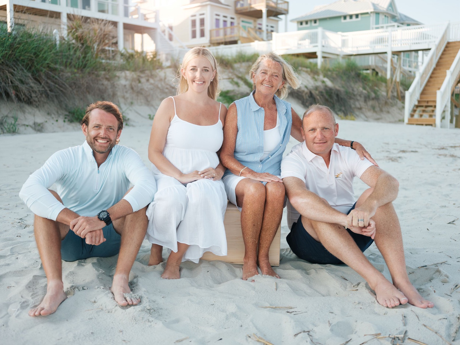 group photos of families on the beach | pink penguin studios