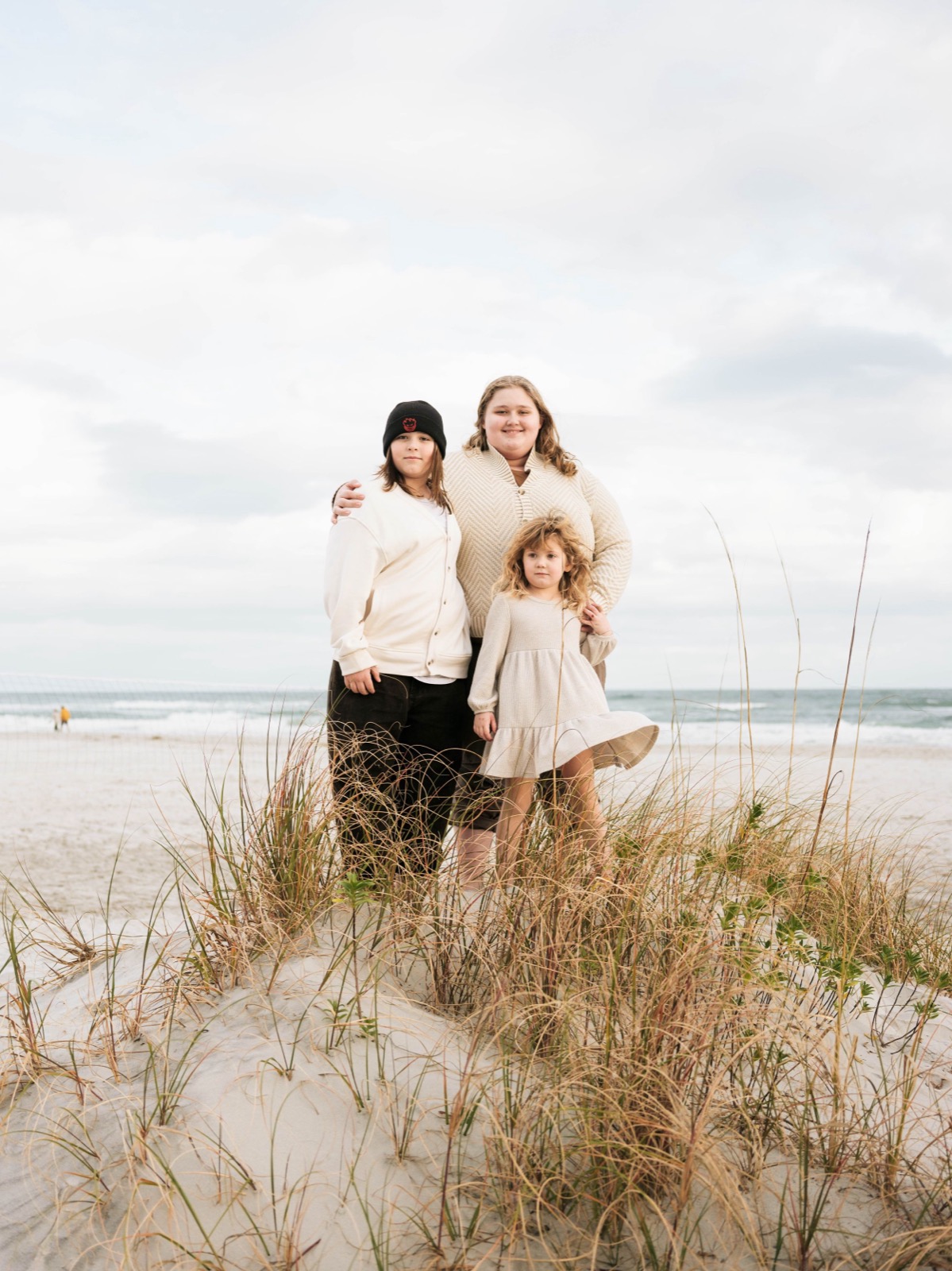 group photos of families on the beach | pink penguin studios