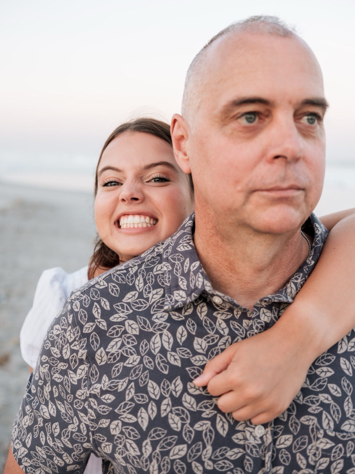 group photos of families on the beach | pink penguin studios