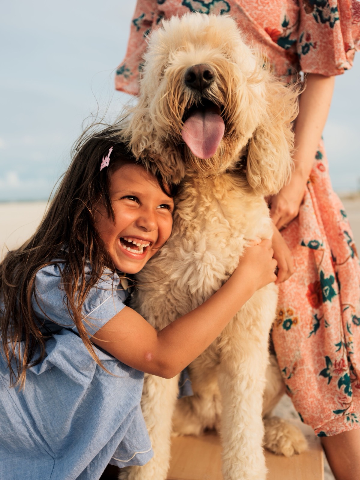 group photos of families on the beach | pink penguin studios