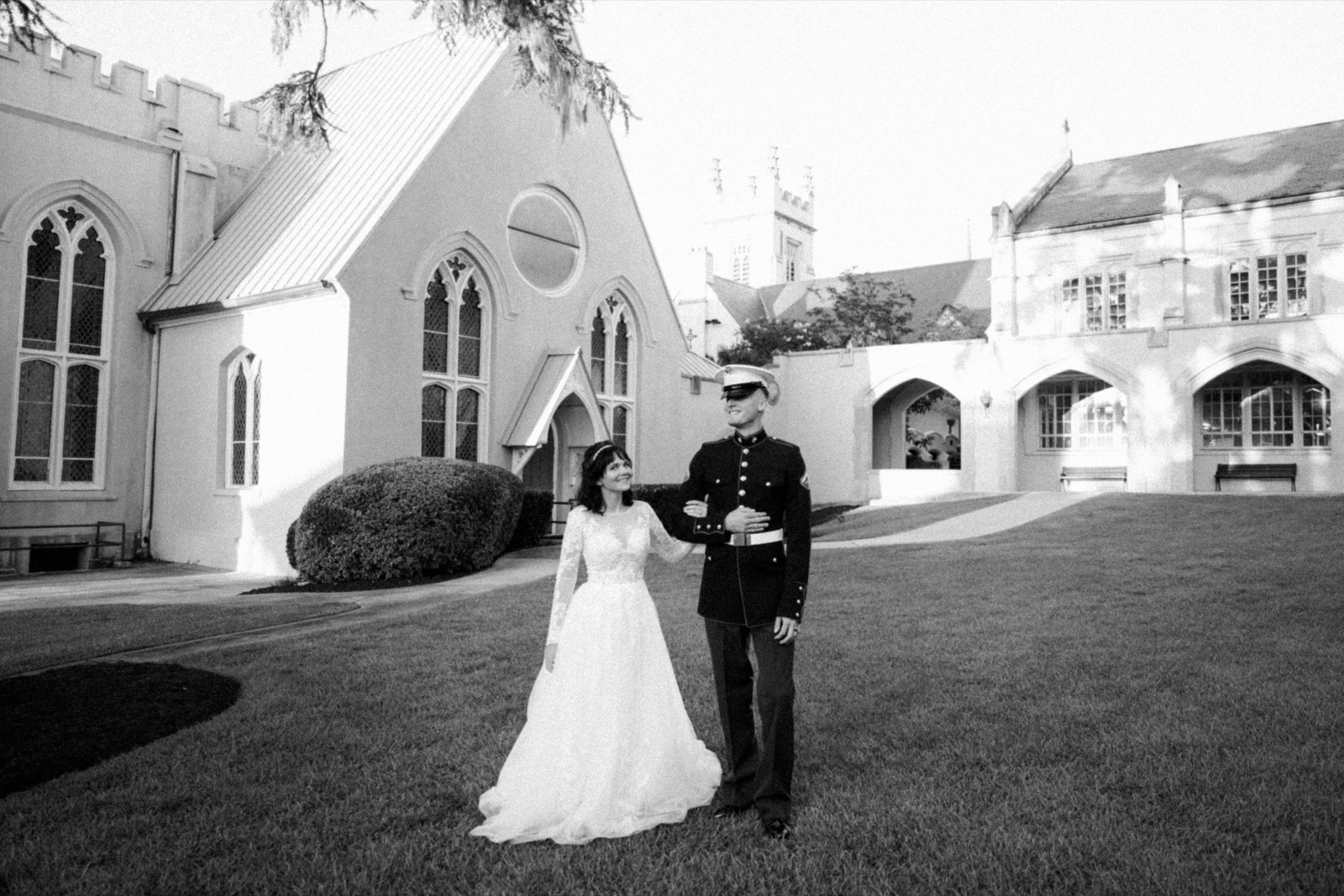 Couples getting married in an airbnb wedding venues