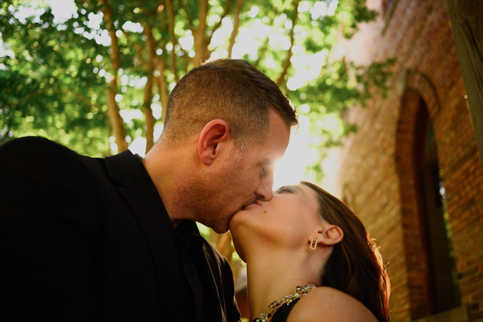 Downtown Wilmington + Wrightsville Beach | Wilmington Engagement Photographer