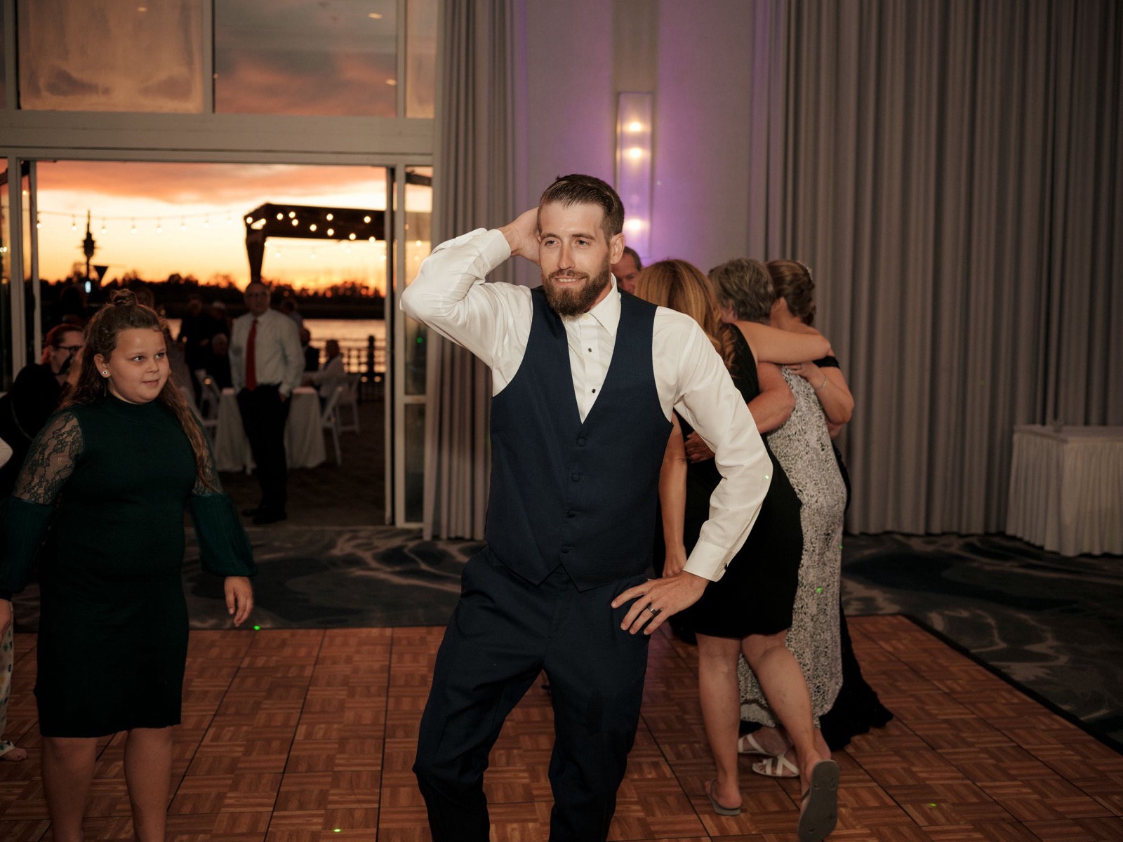 Hotel Ballast Wedding Photos