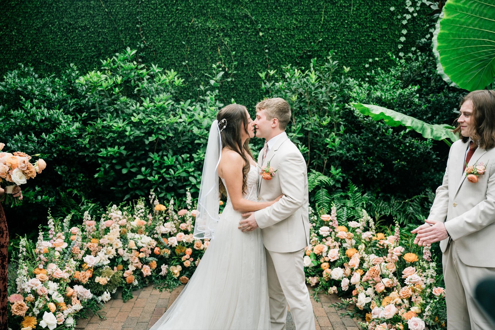 couples getting married at an outdoor wedding venue at the Atrium in Wilmington, NC
