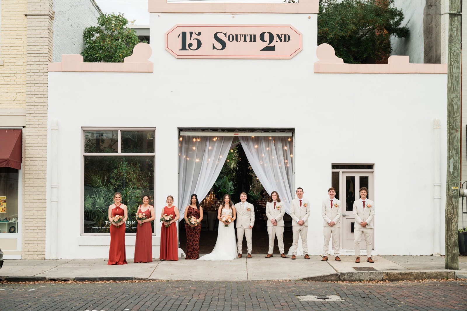 couples getting married at an outdoor wedding venue at the Atrium in Wilmington, NC