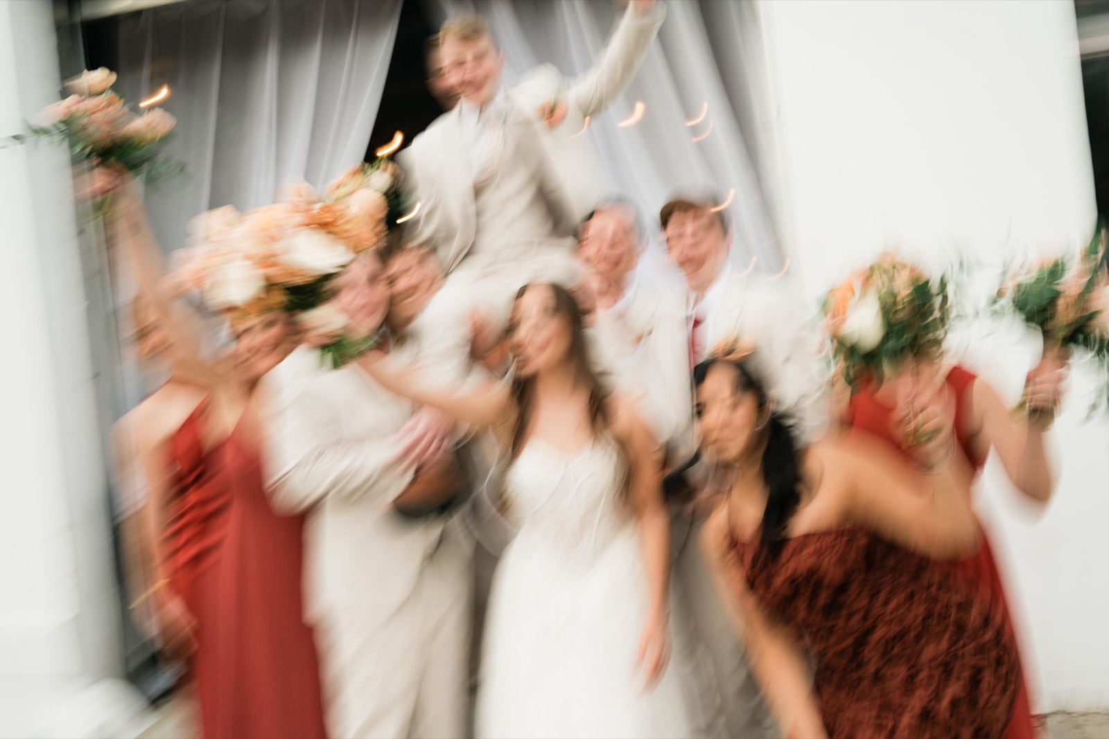 couples getting married at an outdoor wedding venue at the Atrium in Wilmington, NC