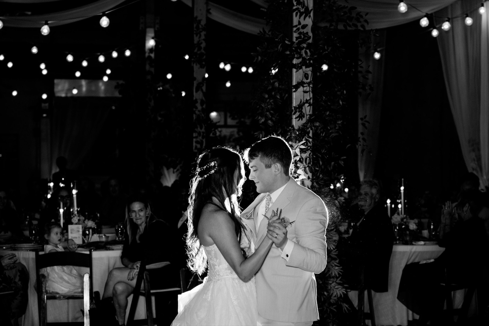 couples getting married at an outdoor wedding venue at the Atrium in Wilmington, NC