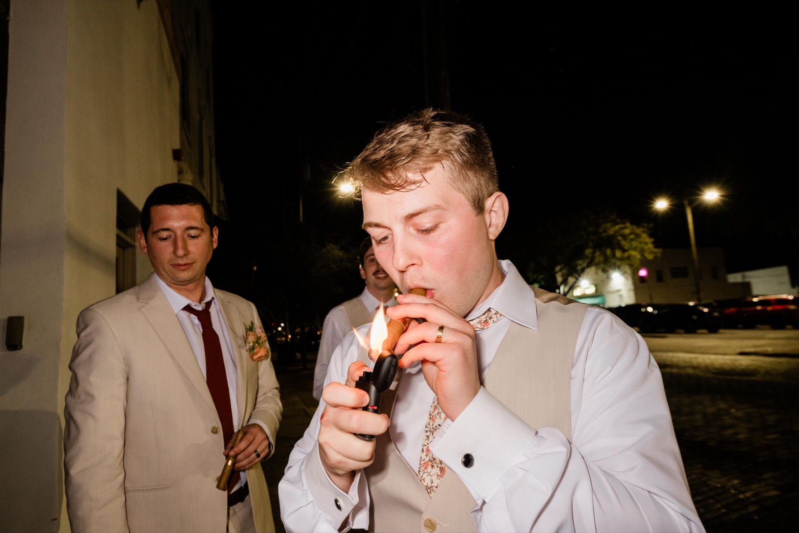 couples getting married at an outdoor wedding venue at the Atrium in Wilmington, NC