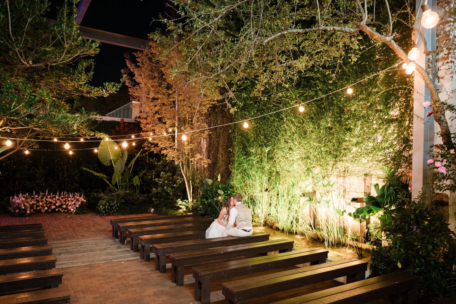 couples getting married at an outdoor wedding venue at the Atrium in Wilmington, NC