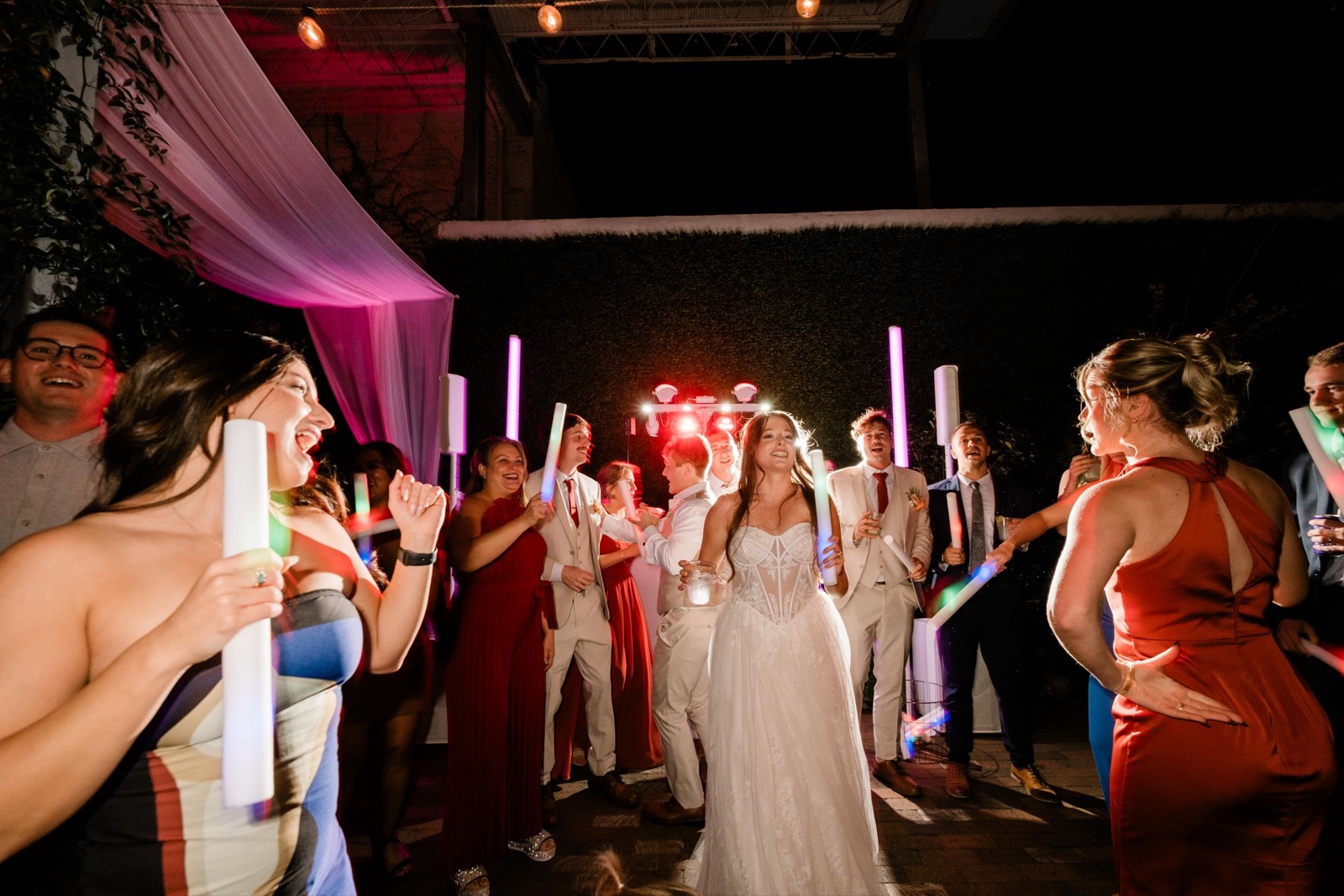 couples getting married at an outdoor wedding venue at the Atrium in Wilmington, NC
