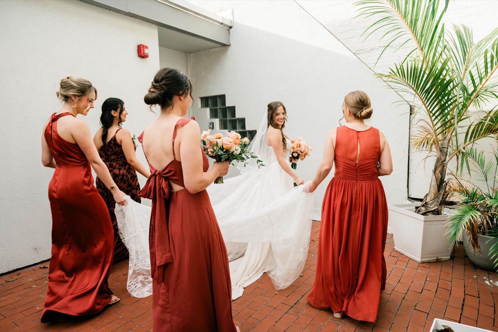 couples getting married at an outdoor wedding venue at the Atrium in Wilmington, NC