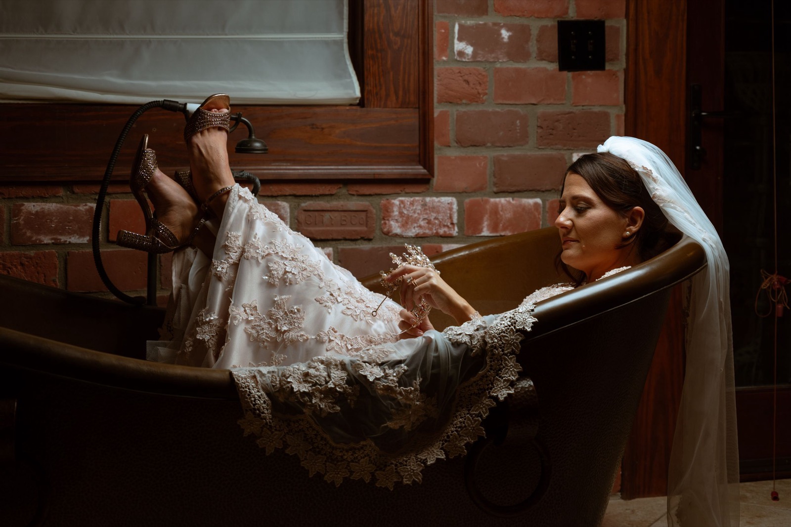 indoor bridal portrait at Champagne Manor