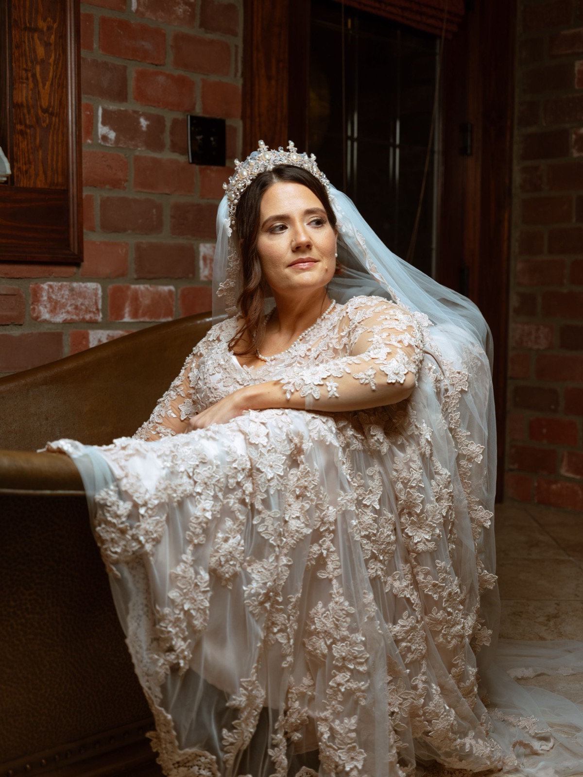 indoor bridal portrait at Champagne Manor