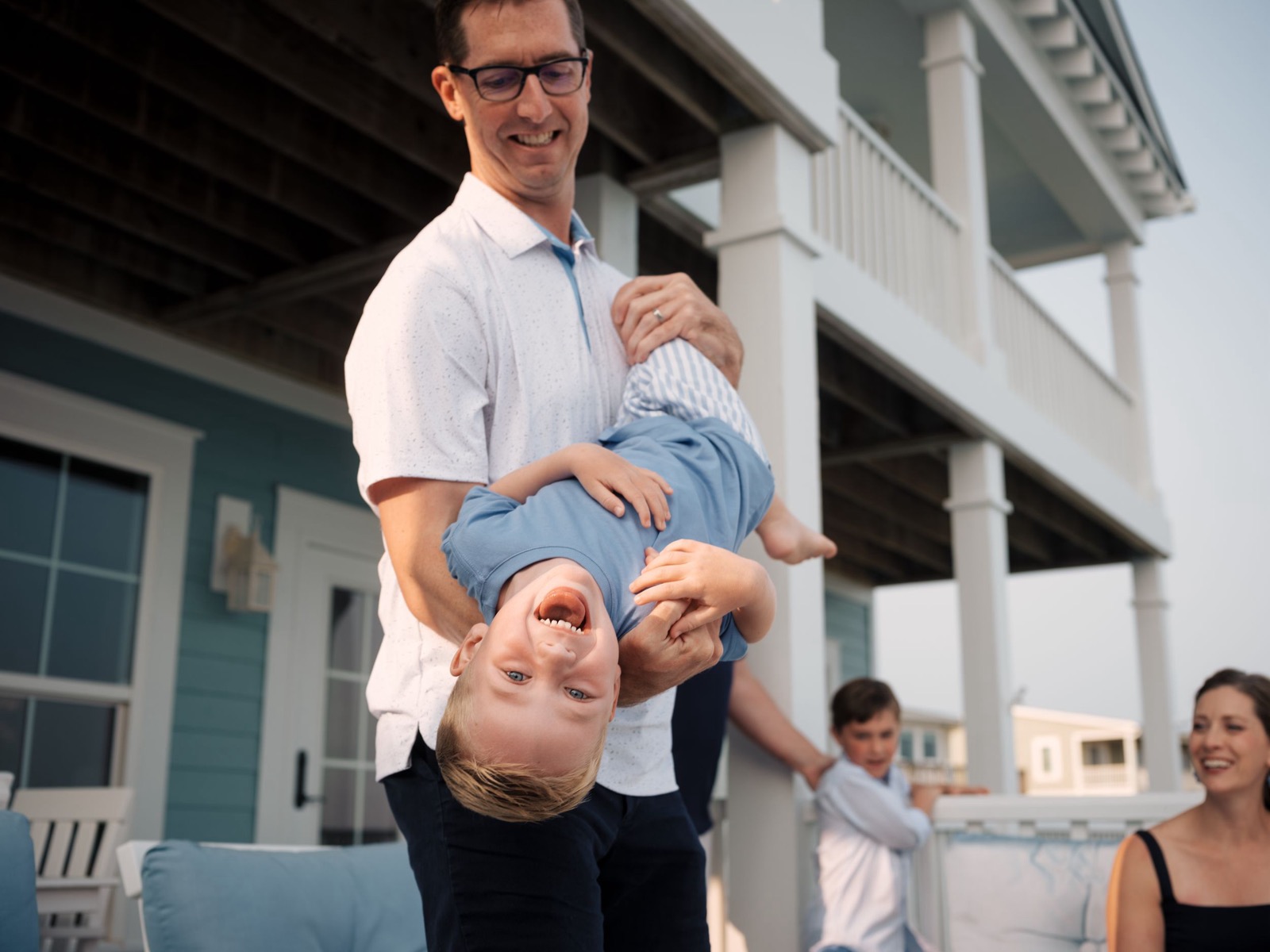 how to get simple yet memorable family photos | pink penguin studios