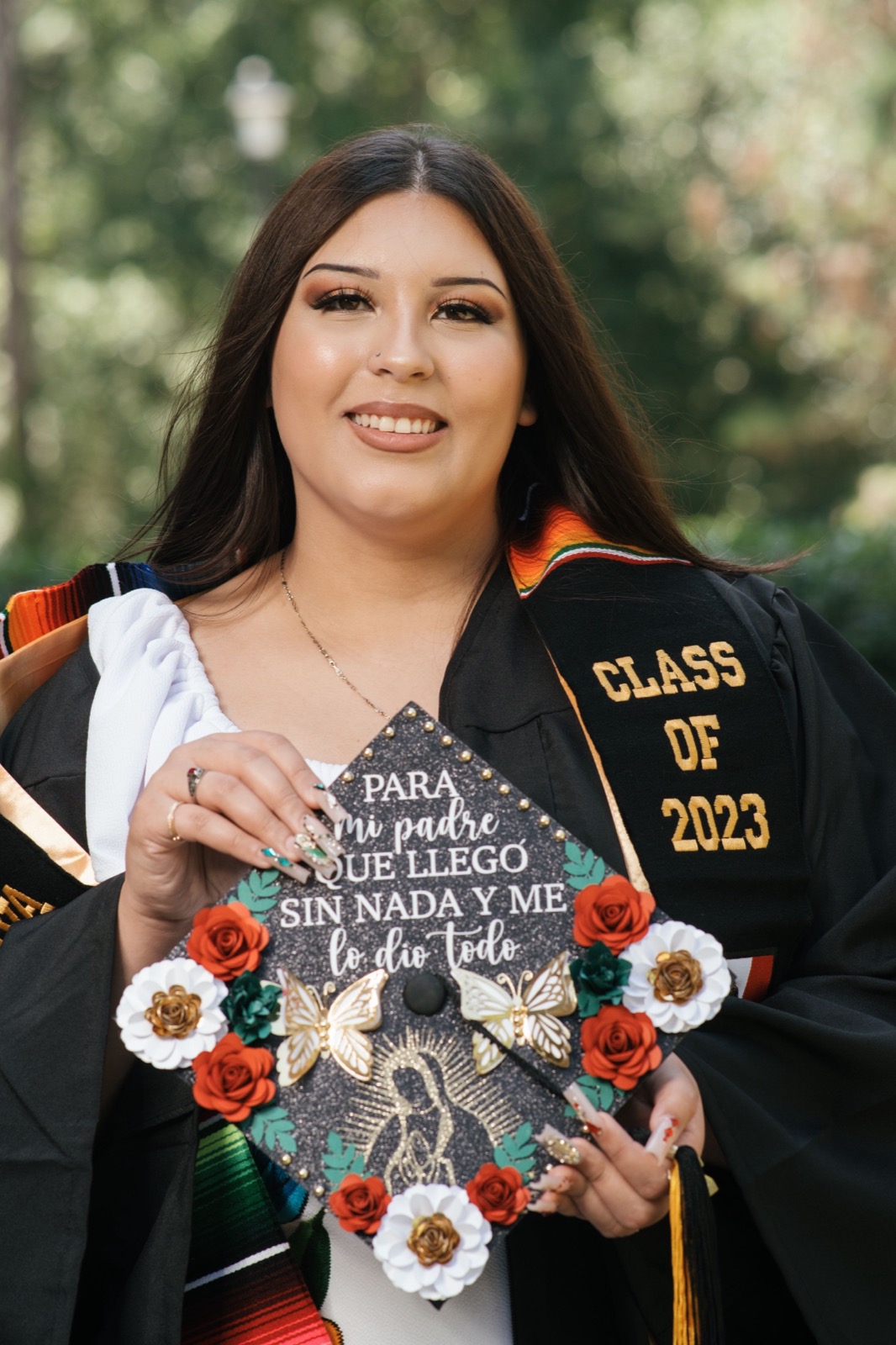 Graduation Photos at UNCW by Wilmington Portrait Photographer