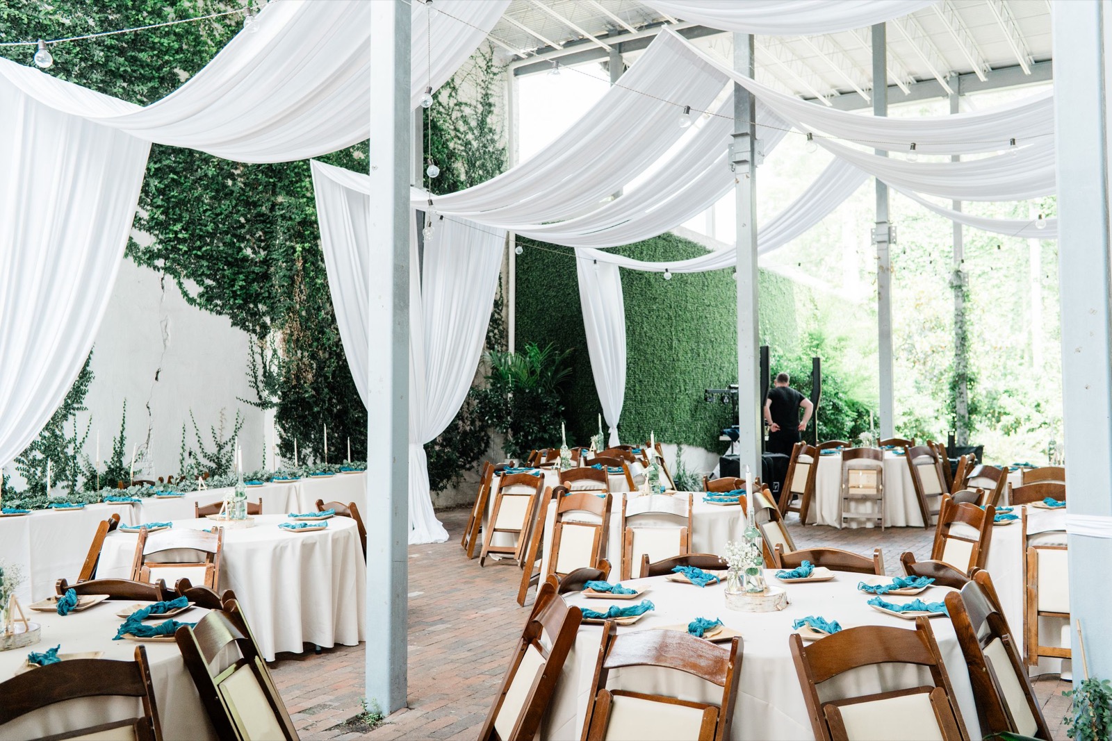 Shelbi and Shane's Wedding at the Atrium by Ligon Flynn — photograph 5