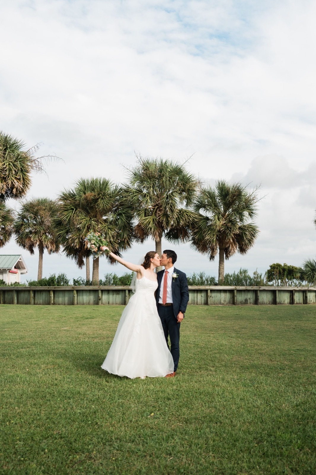 Elisa and Chris wedding story, photograph 12