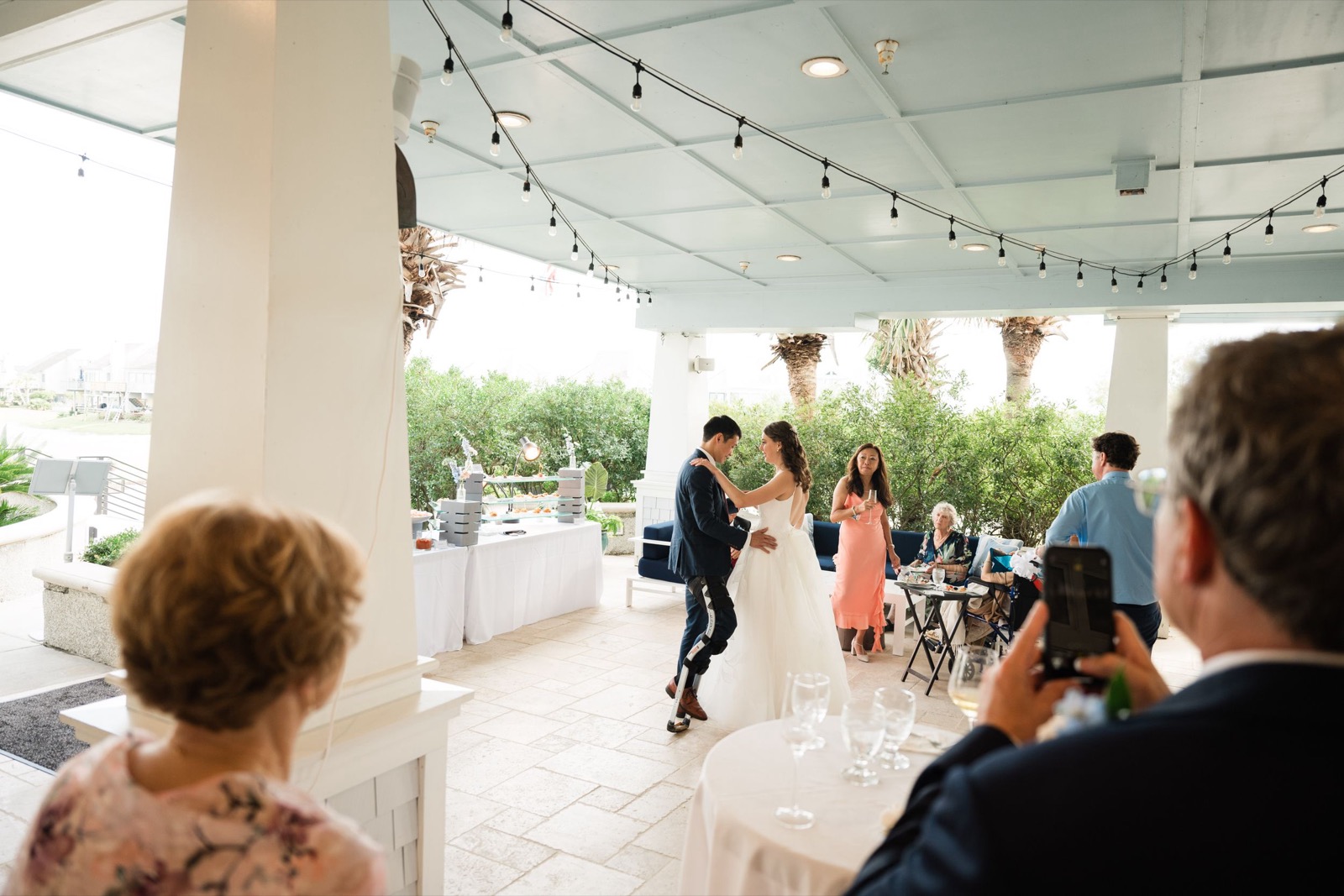 Elisa and Chris wedding story, photograph 38