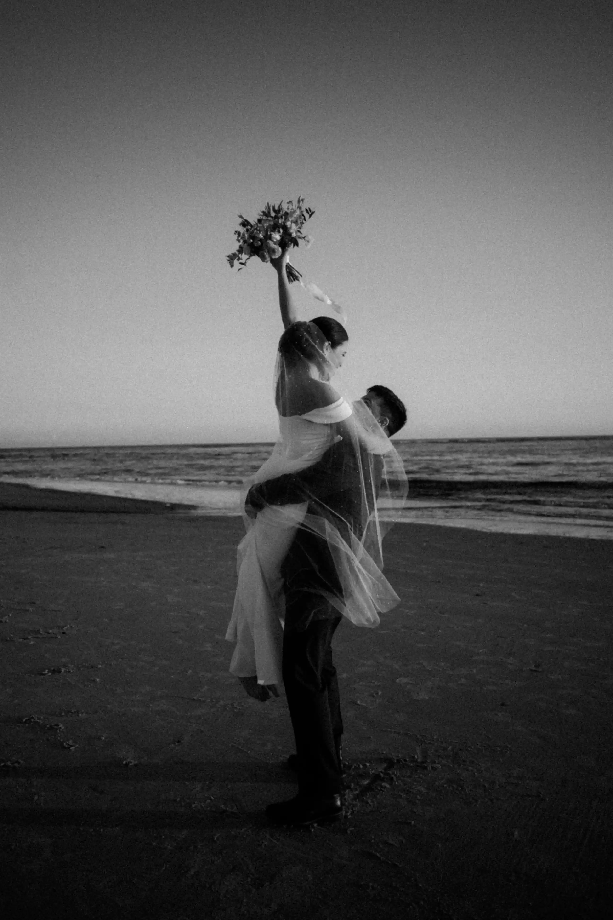 Ocean Isle Beach Airbnb wedding photo 82