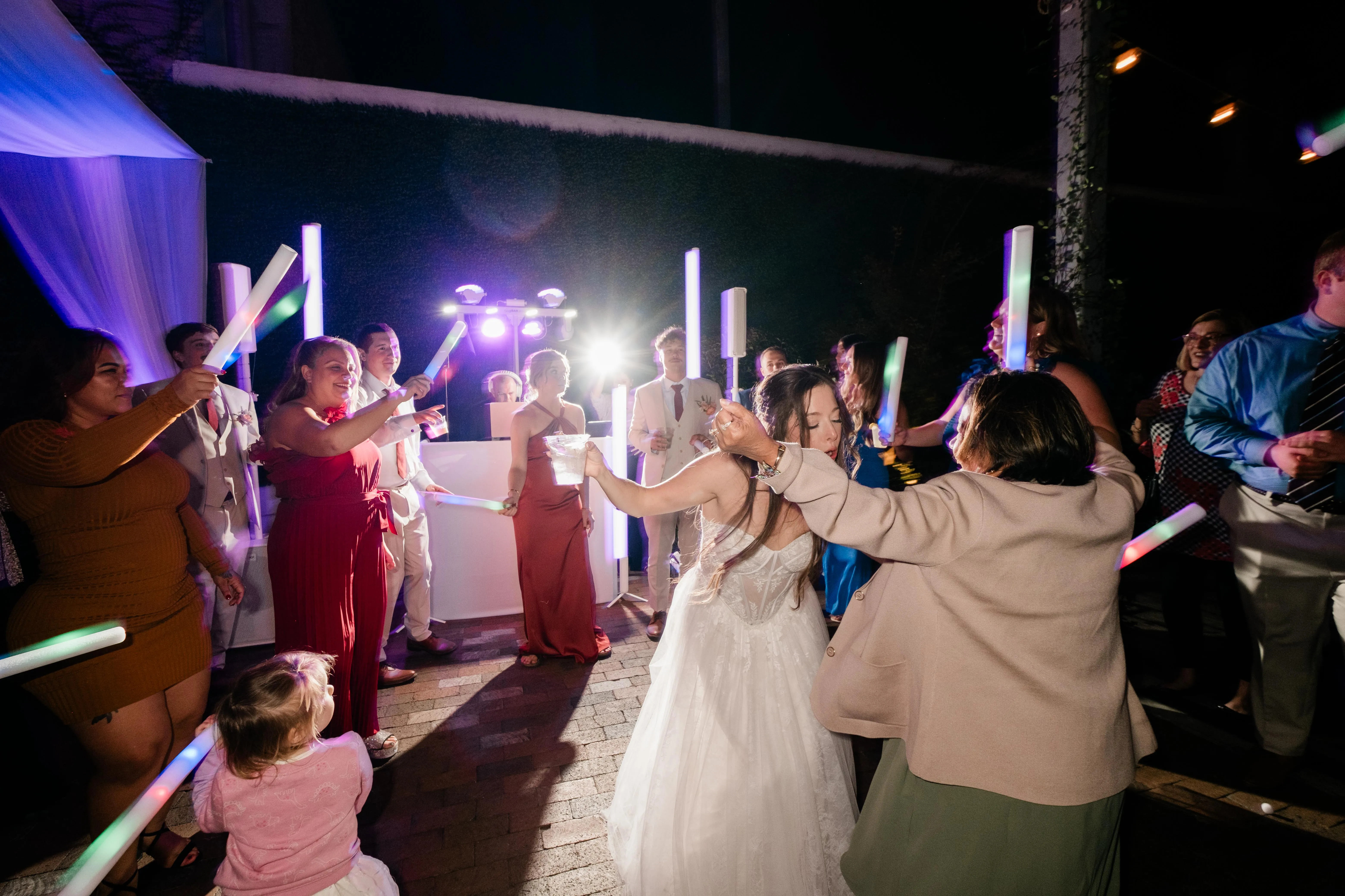 The Atrium by Ligon Flynn wedding photo 8