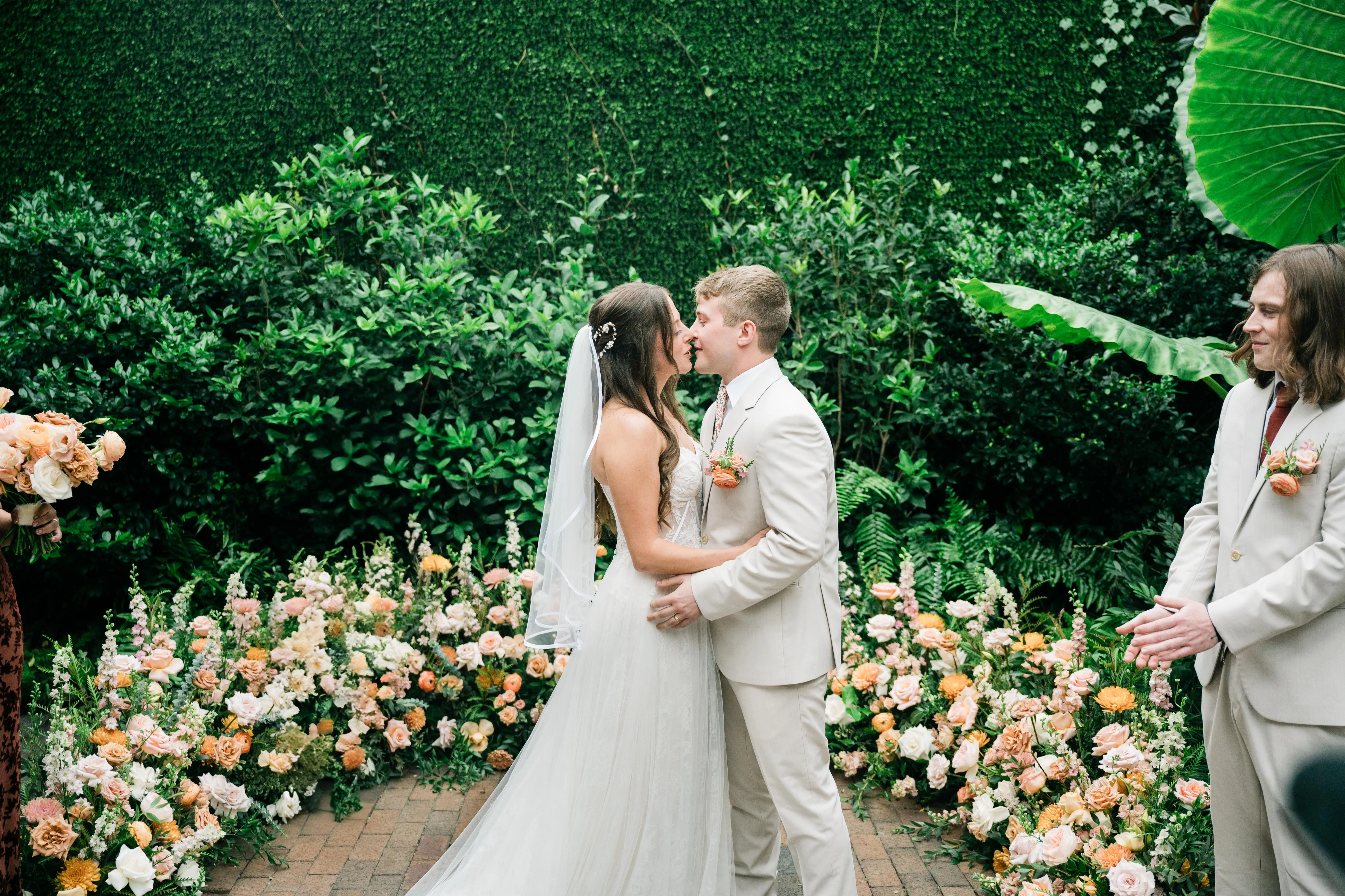The Atrium by Ligon Flynn wedding photo 40