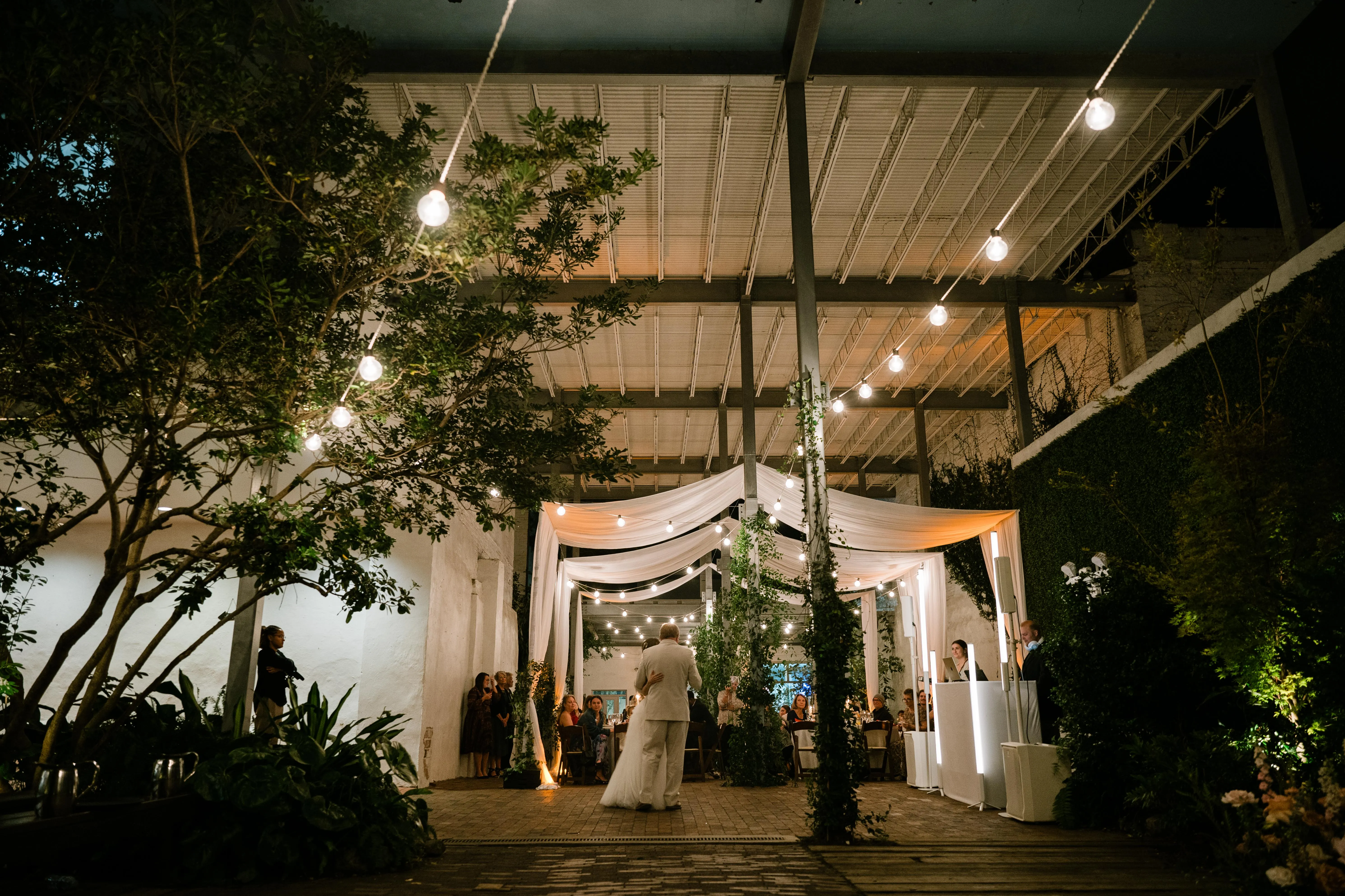 The Atrium by Ligon Flynn wedding photo 172